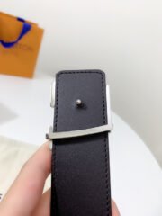 Loui Vuitto Belt-4CM - Image 5