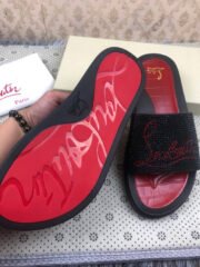 CHRISTIAN LOUBOUTIN SLIPPERS - Image 4