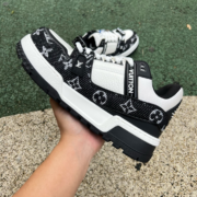 LV TRAINER MAXI White and black denim - Image 8