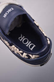 DR B33 SNEAKER - Image 9