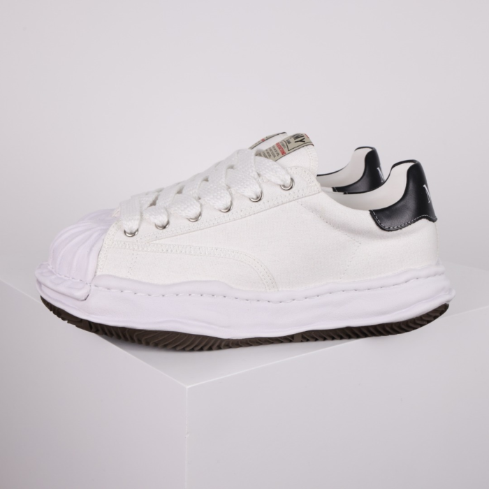 MAISON MIHARA YASUHIRO MMY Sneaker - Image 1