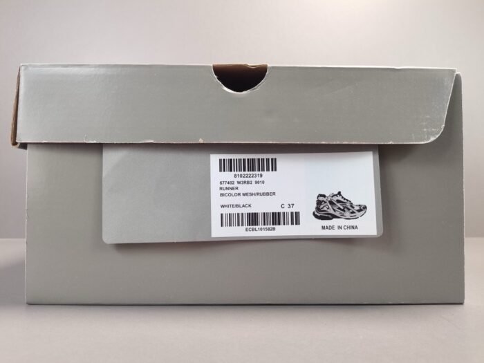 BALENCIAGA Runner SNEAKER - Image 8