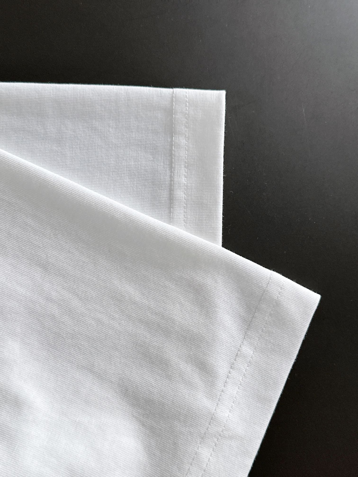 3cdd1c4ff4162ca8f86d7aa7ffd7a4557edda2a0 Balenciaga T-shirts - Image 5