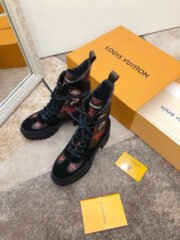 LOUS VUITON LAUREATE PLATFORM DESERT BOOT - Image 3