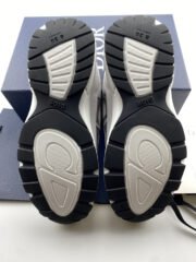 DR B30 Sneakers - Image 4