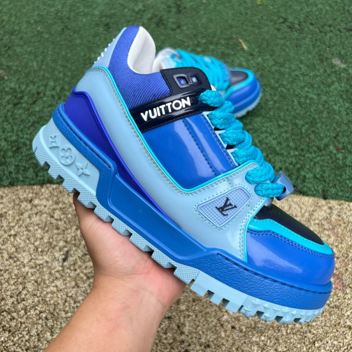 LV TRAINER MAXI Blue patent leather - Image 2