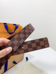 Loui Vuitto Belt-4CM - Image 5