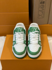 Loui Vuitto TRAINER SNEAKER - Image 4