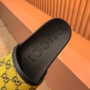 GUCC SLIPPERS - Image 2