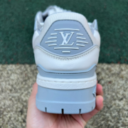 LV TRAINER MAXI White-grey - Image 3