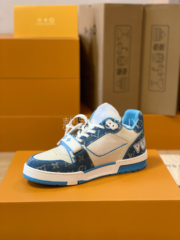 Loui Vuitto TRAINER SNEAKER - Image 5