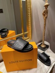 LV SLIPPERS - Image 7