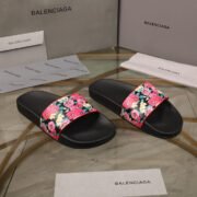 BLCG SLIPPERS - Image 6