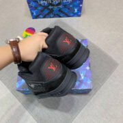 Loui Vuitto TRAINER SNEAKER - Image 2