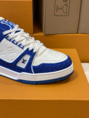 Loui Vuitto TRAINER SNEAKER - Image 8