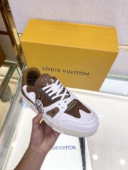 Loui Vuitto TRAINER SNEAKER - Image 6