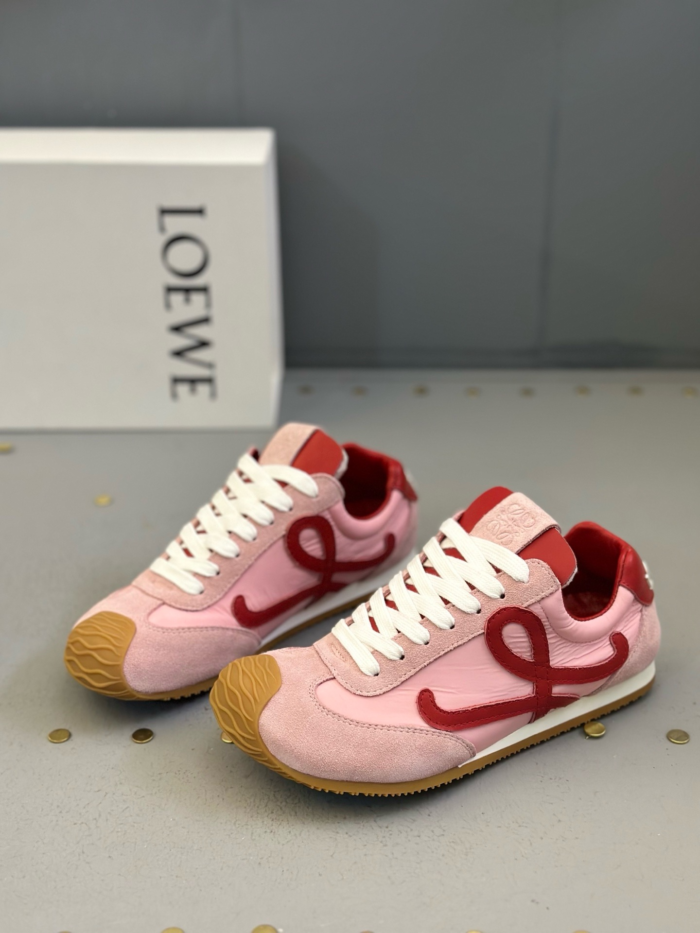 Loew Ballet Runner 2.0 - Image 1
