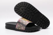 GUCC SLIPPERS - Image 4