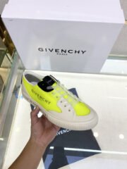 Givench Spectre Low-TOP SNEAKER - Image 4