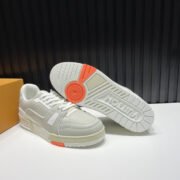 LV TRAINER SNEAKER LOW - Image 2
