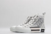DR B23 Sneakers - Image 2