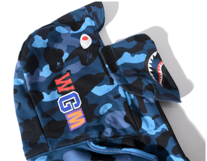 5707e1f7ef1bc8403d3cb5e56b7e592aaf717f0d Bape hoodies - Image 3