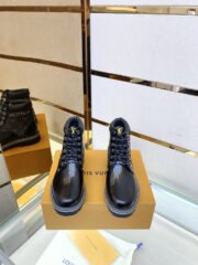LOUS VUITON BOOTS - Image 5