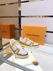 Loui Vuitto Low-Top SNEAKER - Image 7