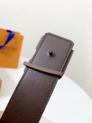 Loui Vuitto Belt-4CM - Image 4