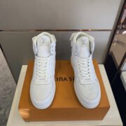 Loui Vuitto RIVILI SNEAKER - Image 9