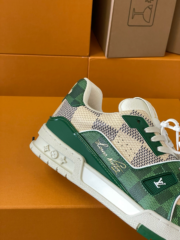 Loui Vuitto TRAINER SNEAKER - Image 9