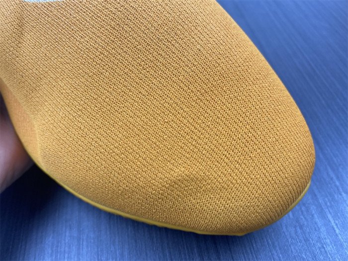 5e14a90d3f0d7094c729e7340eb2b260a6ce950e Adidas Yeezy Knit RNR Sulfur GW5353 - Image 10