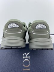 DR B30 Sneakers - Image 5