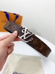 Loui Vuitto Belt-4CM - Image 2