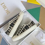 DR-WALK "N" - Image 5