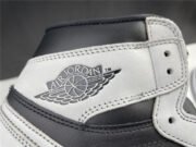 Air Jordan 1 Retro High Black White Light Smoke Grey 555088-035 - Image 17