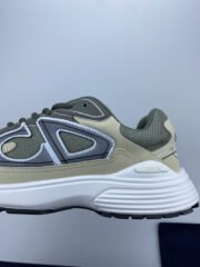 DR B30 Sneakers - Image 2