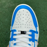 AR1M1 Low-Top Sneaker - Image 4