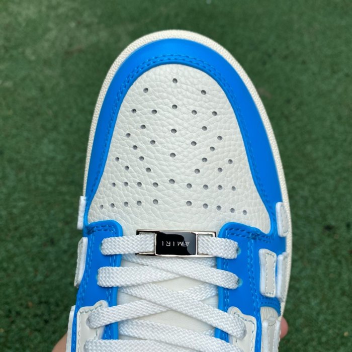 AR1M1 Low-Top Sneaker - Image 4