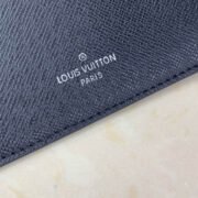 LOUI VUITTO WALLET M69538 11.5*9*1.5 - Image 9