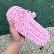 LV TRAINER MAXI pink - Image 7