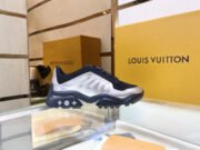 Loui Vuitto MILLENIUM SNEAKER - Image 2