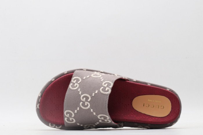 67960018ab2fd4e4b222c6f1a75d6159a1d8b60a GUCC SLIPPERS - Image 8