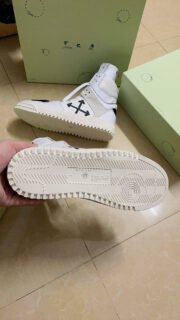 OFF-WHITE HIGH TOP SNEAKER - Image 7