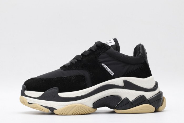 67f428c8076afbbef28b9cb9ddcf361ea02fb502 BLCG TRIPLE SNEAKER - Image 1