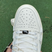 AR1M1 Low-Top Sneaker - Image 6