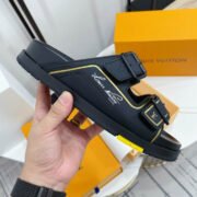 Loui Vuitto SLIPPERS - Image 3