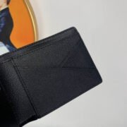 LOUI VUITTO WALLET M69538 11.5*9*1.5 - Image 7