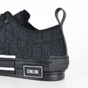 DR B23 Oblique Low Top Sneakers - Image 7