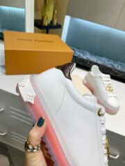 LOUI VUITTO SNEAKER - Image 4